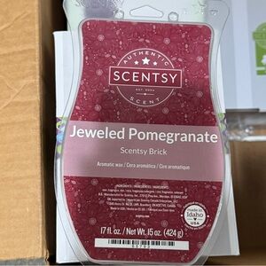 Scentsy Jeweled Pomegranate Wax Brick- New- $24